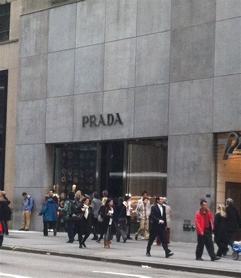 Prada 5th Ave NYC Parking.